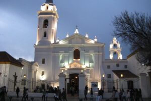 Clínicas de ojos en Pilar